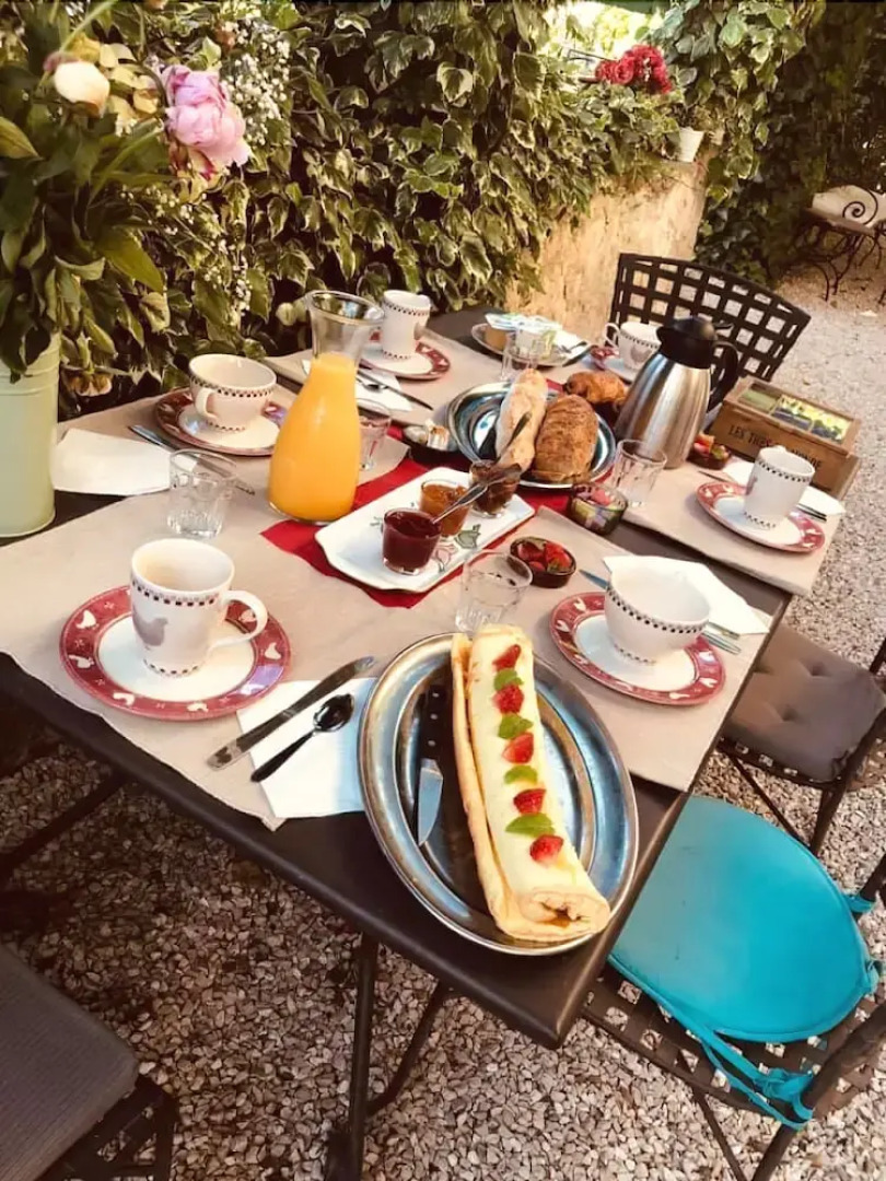 Le Mas Des Mourguettes