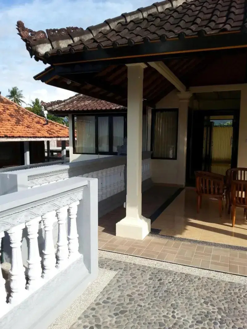 Puri Mandhara Lovina