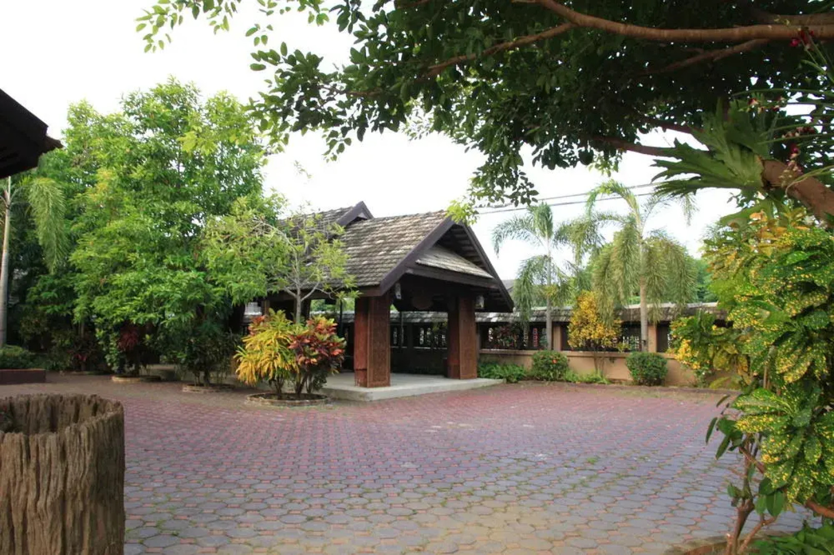 Heuan Parittapa Lanna Resort Baan Tawai
