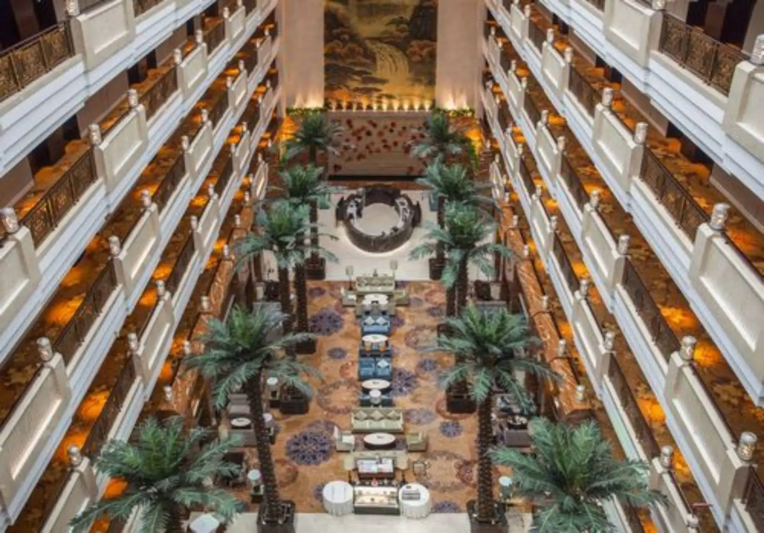Tanglong International Hotel