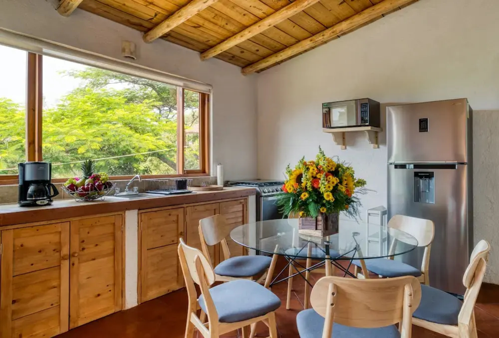 Luxury 3BR Cabin, Lakeview in Valle de Bravo