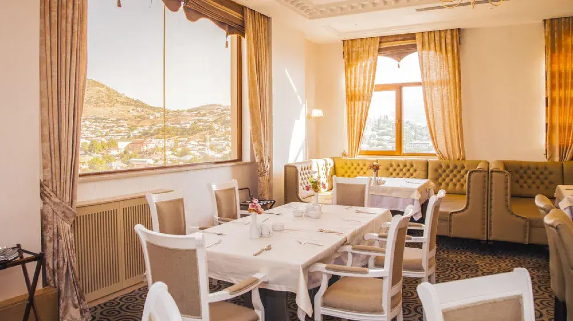 Shirvan Hotel & SPA