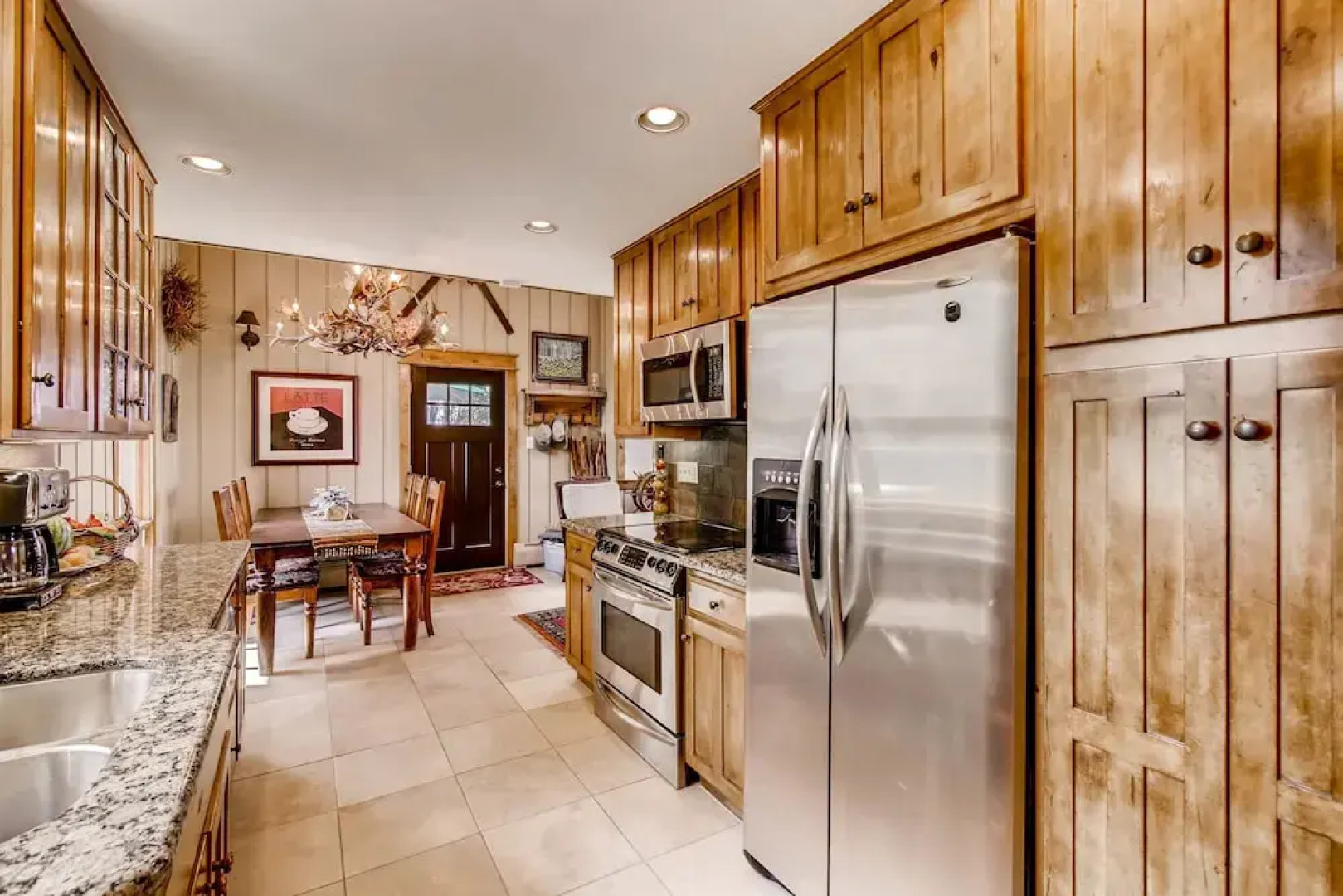 611 Oro Grande Street House 6 Bedrooms 4.5 Bathrooms Home