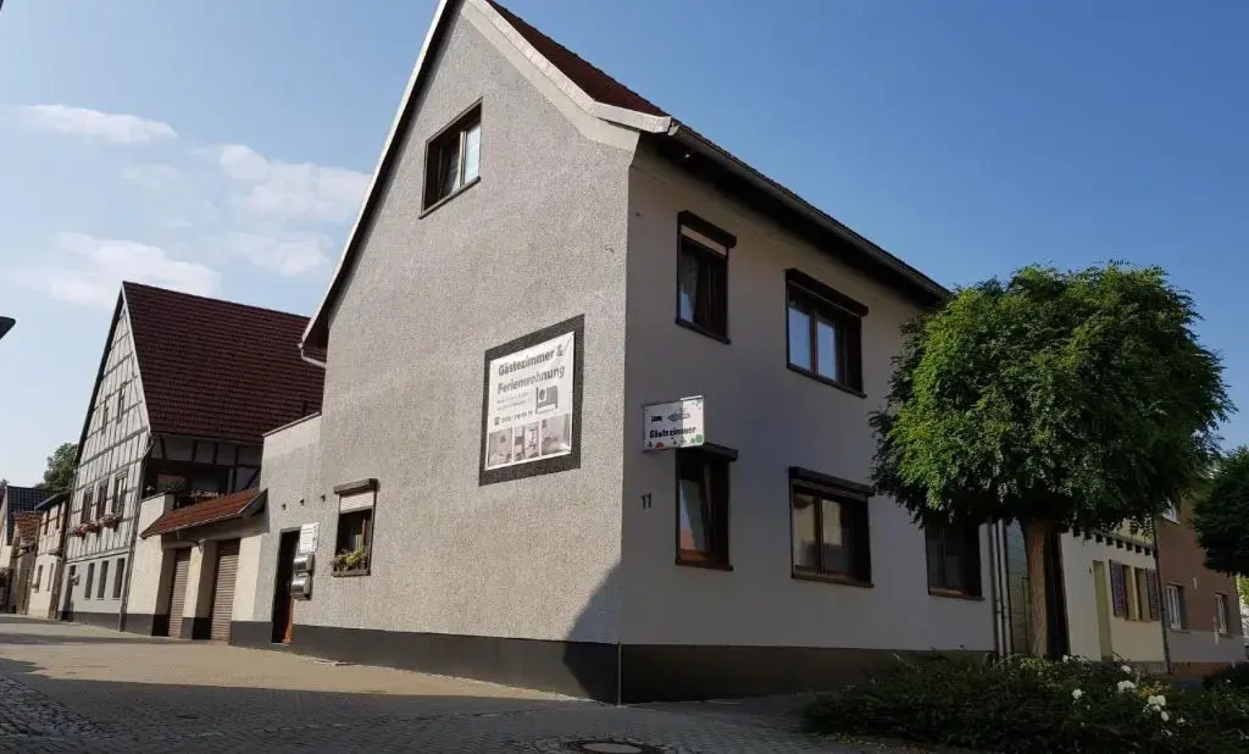 Gästezimmer & Ferienwohnung Thon