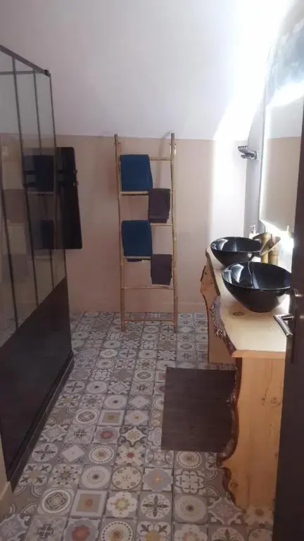 Appartement spacieux et atypique