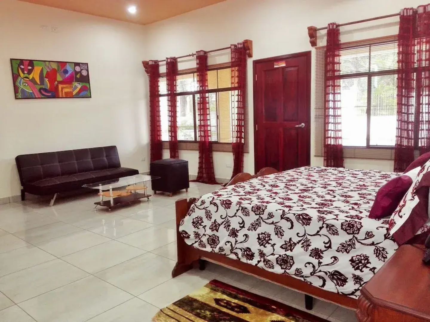 Restaurante, Cigar Bar, Whisky Lounge, Hostal Suite Dos Visiones