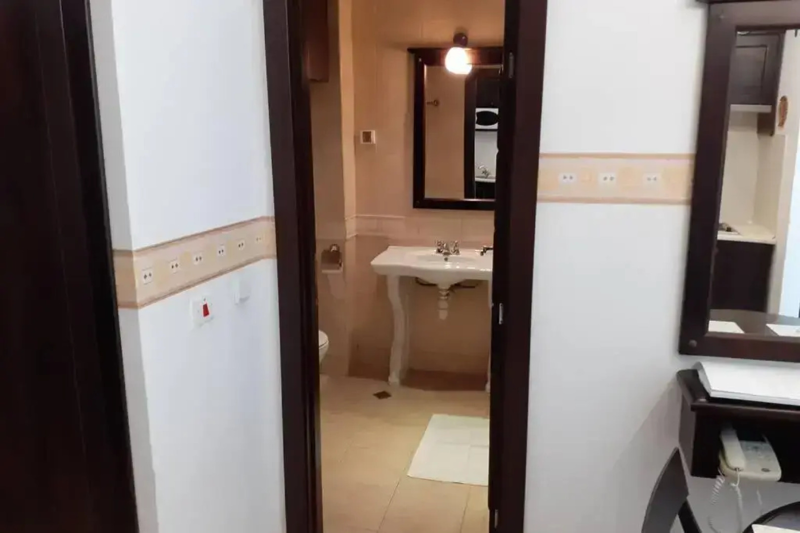 Private Apartment in The Cliff Resort