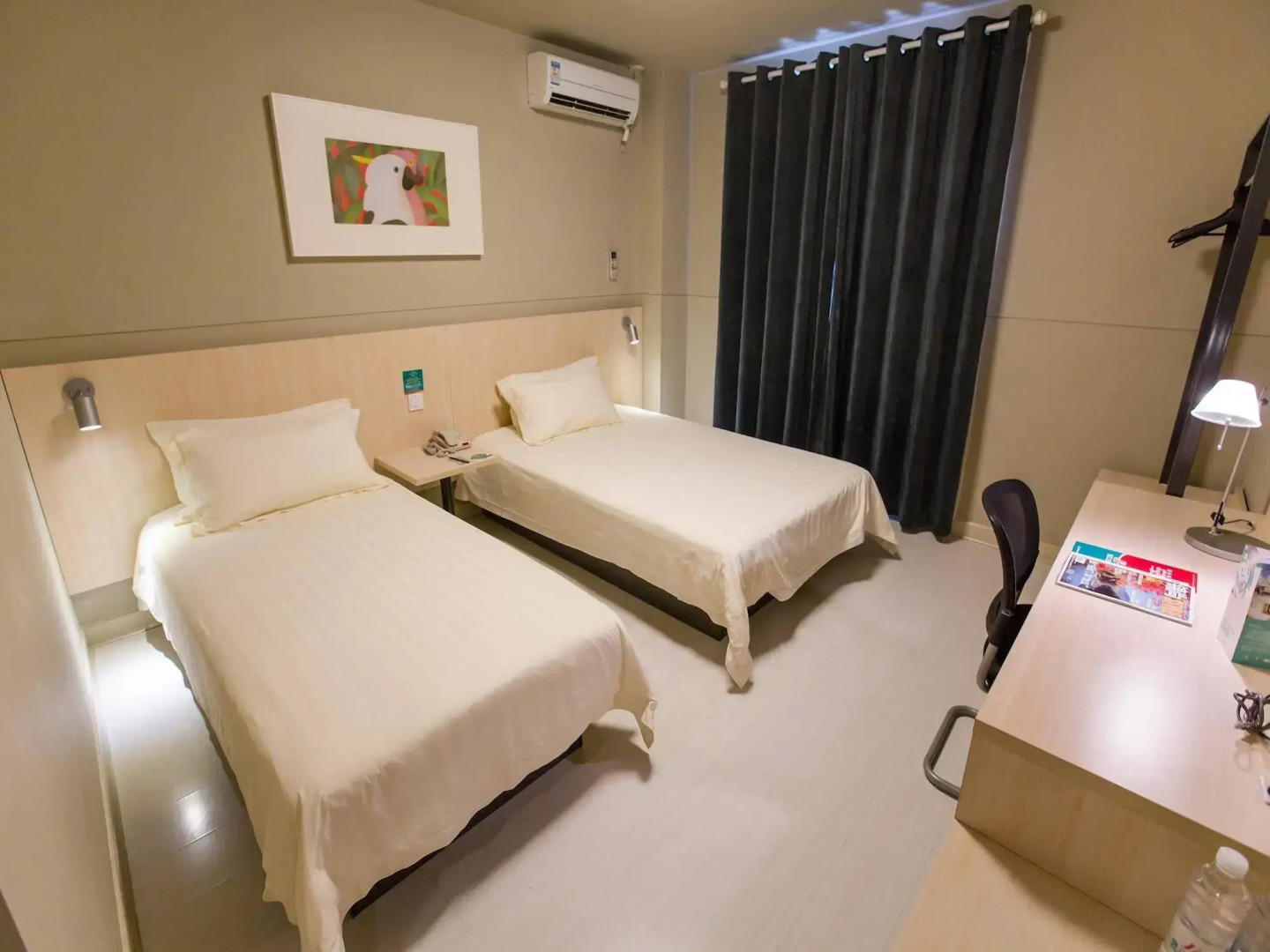 Jinjiang Inn Shanghai Qingfang Market Caoan Road