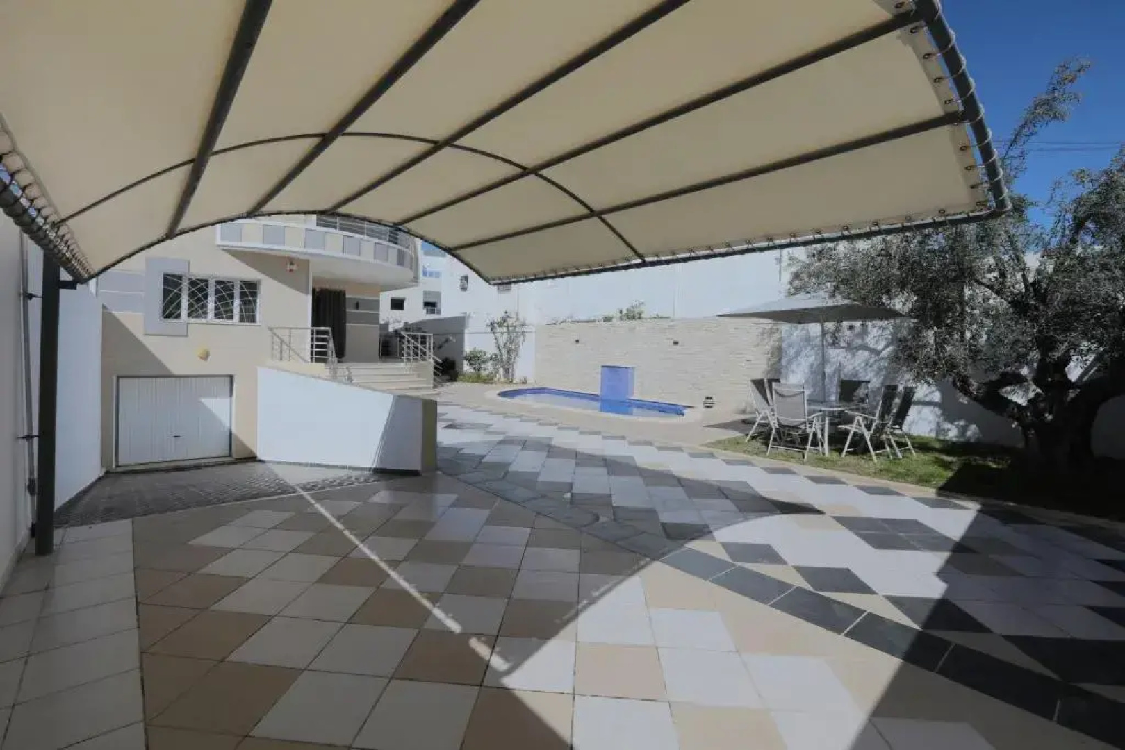 Magnifique Villa Avec Piscine, Pour Vos Vacances !