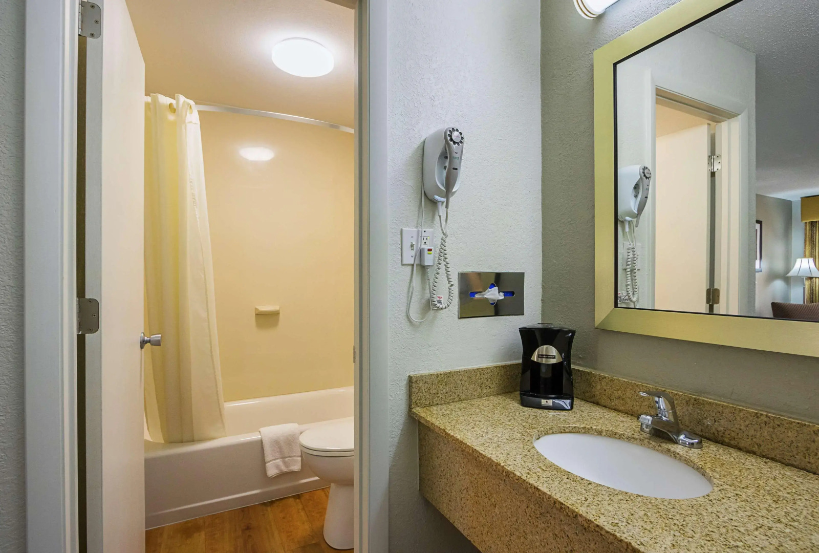 Best Western Central Inn