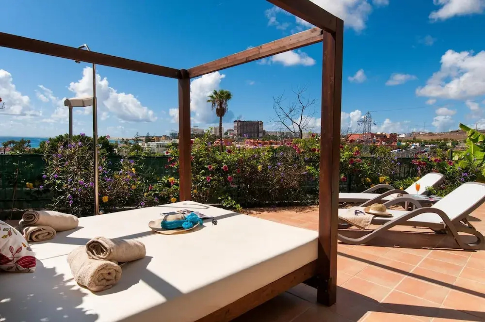 San Agustín Sun & Seaviews Villa