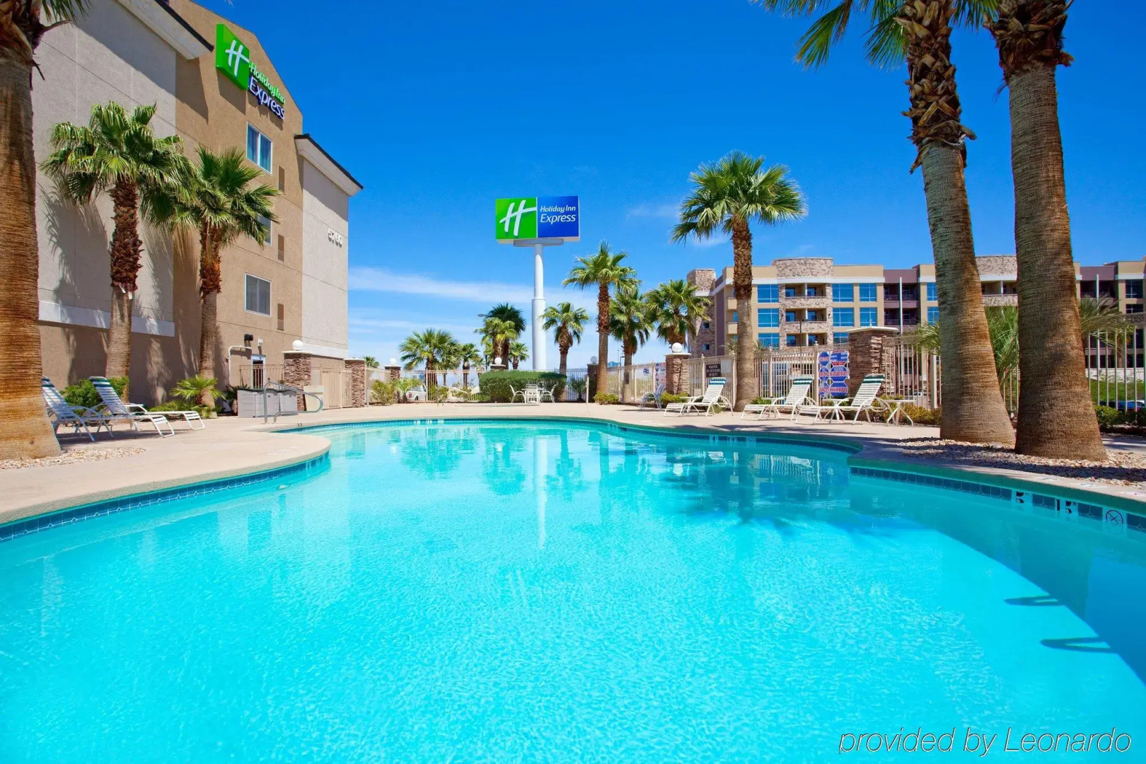 Holiday Inn Express Las Vegas - Stadium Area by IHG