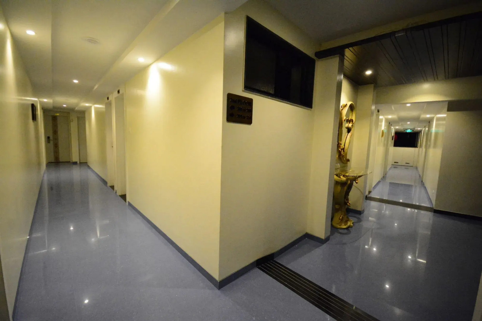 Hotel 24 Seven