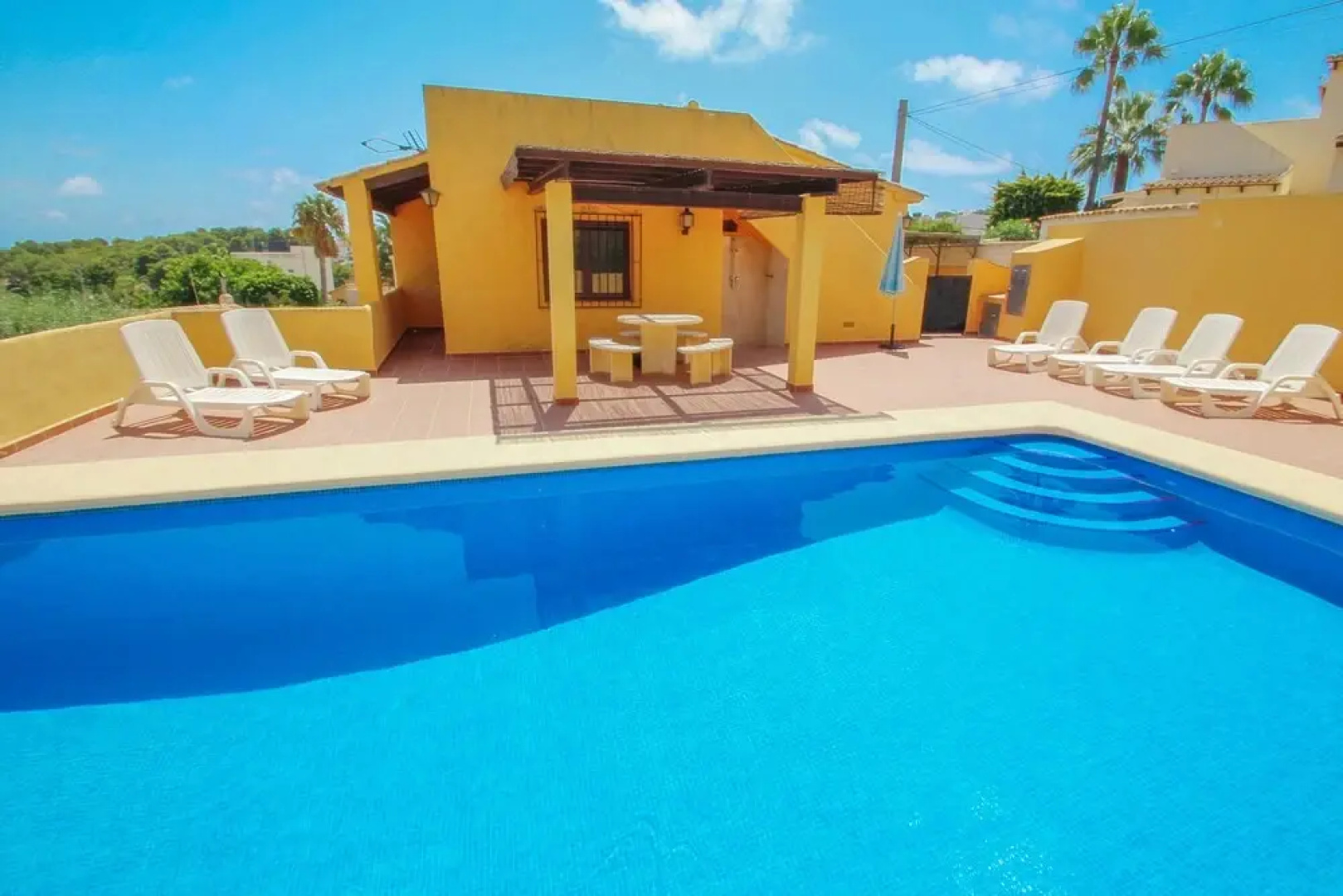 Devesa - sea view villa with private pool in Moraira