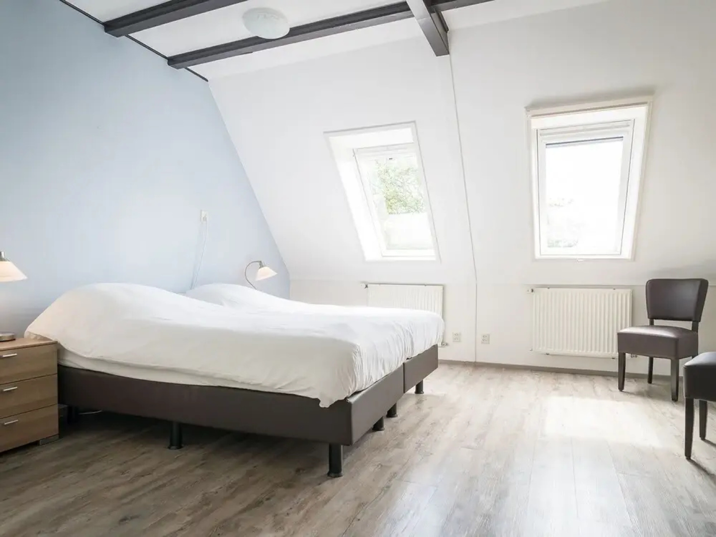 Farmhouse Apartment Near De Slufter