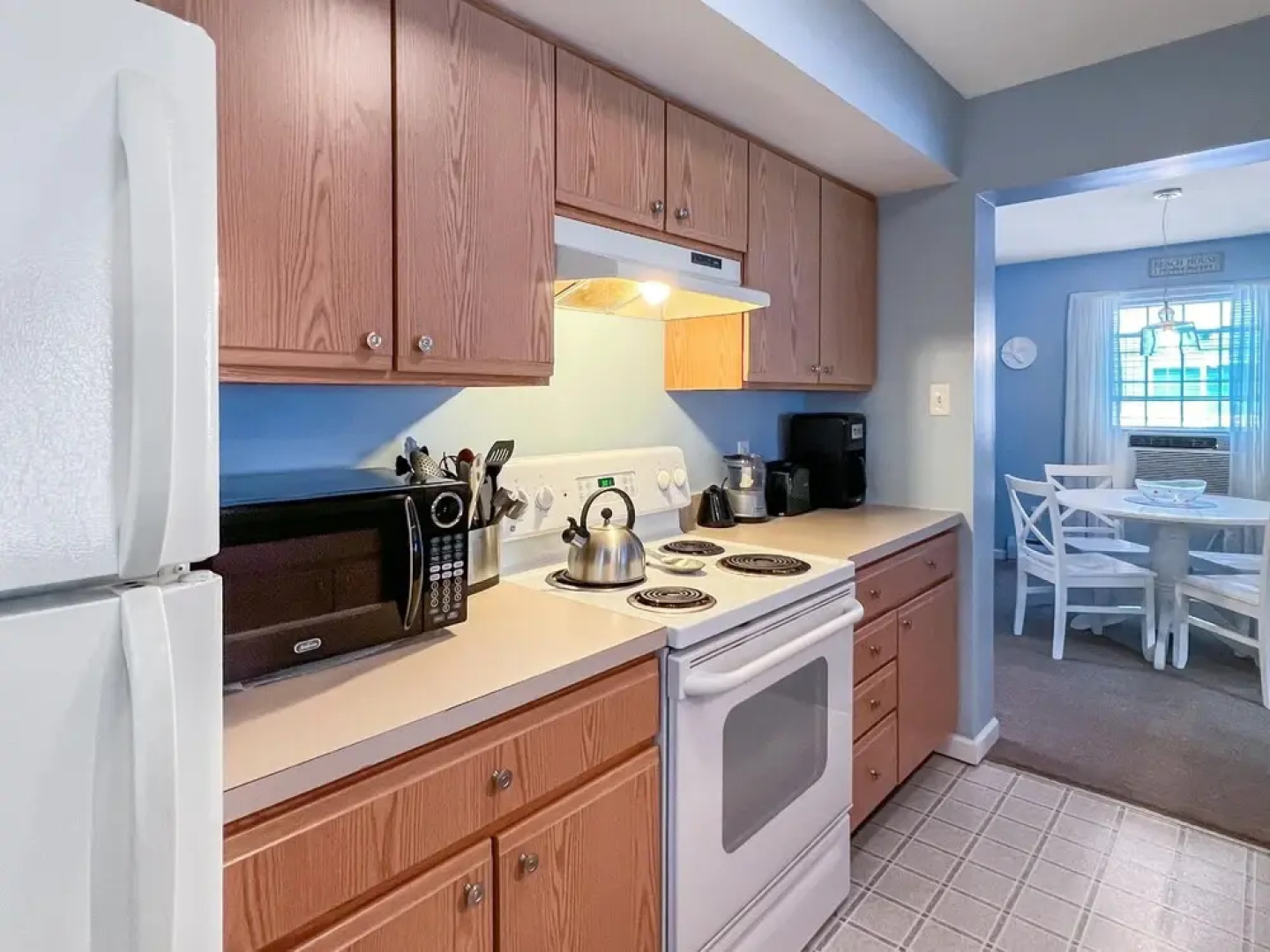 Wells Rested - W579 Unit B Downstairs by Getaway