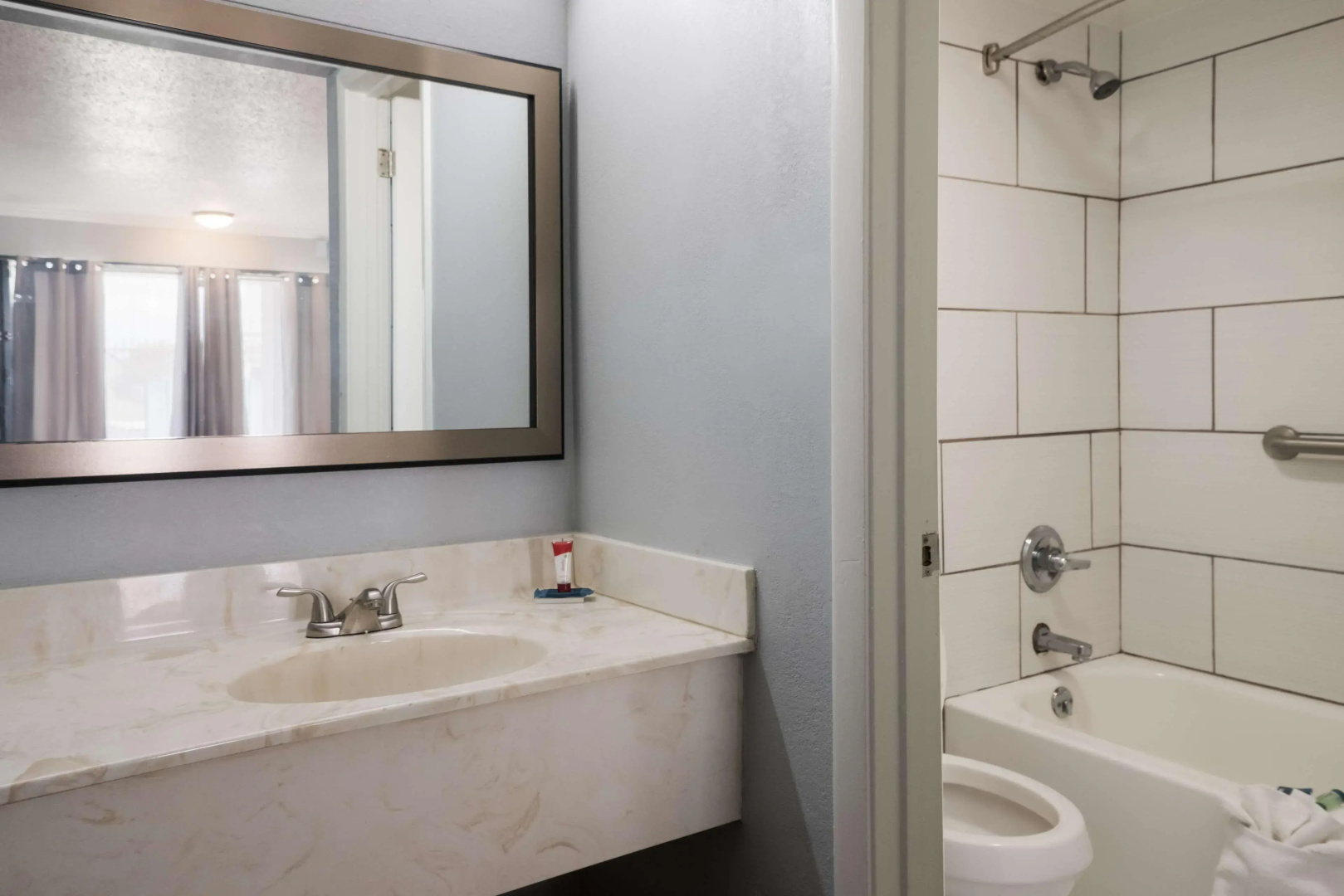 America's Best Value Inn & Suites Blytheville by Sonesta
