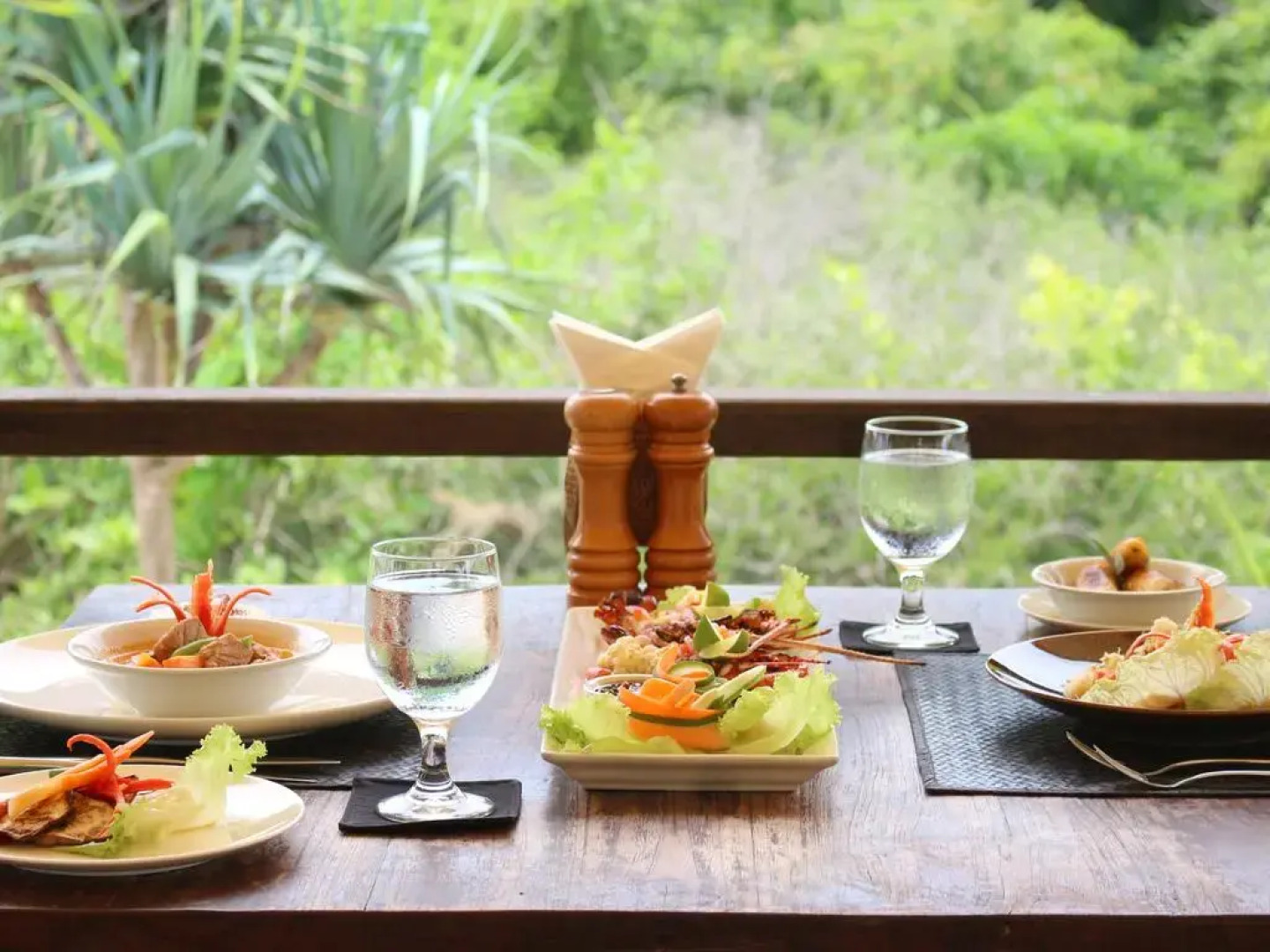 Jeeva Beloam Beach Camp