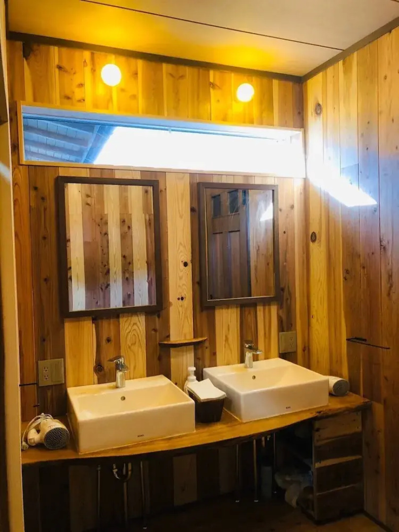 Guesthouse Voketto - Hostel