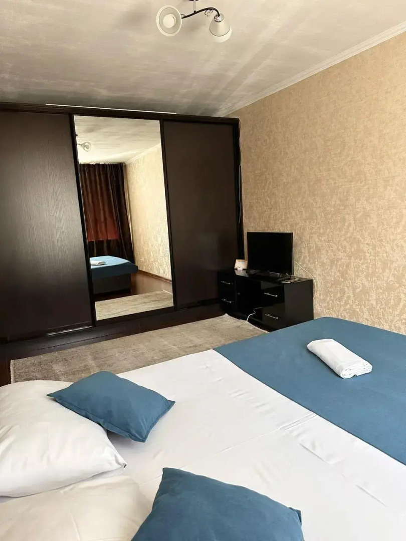 Апартаменты на проспекте Кулиева 11