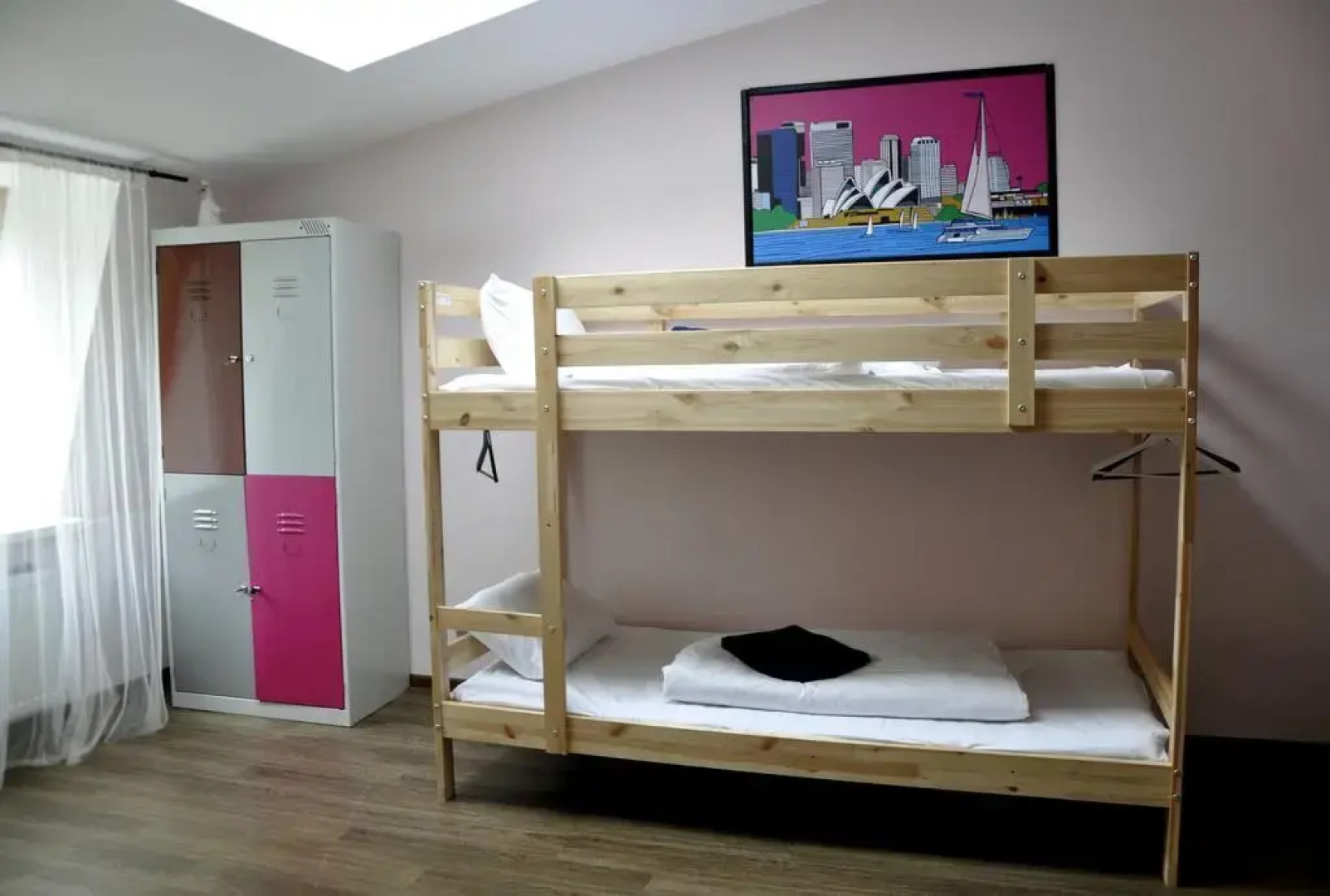 Хостел Angel Court Yard