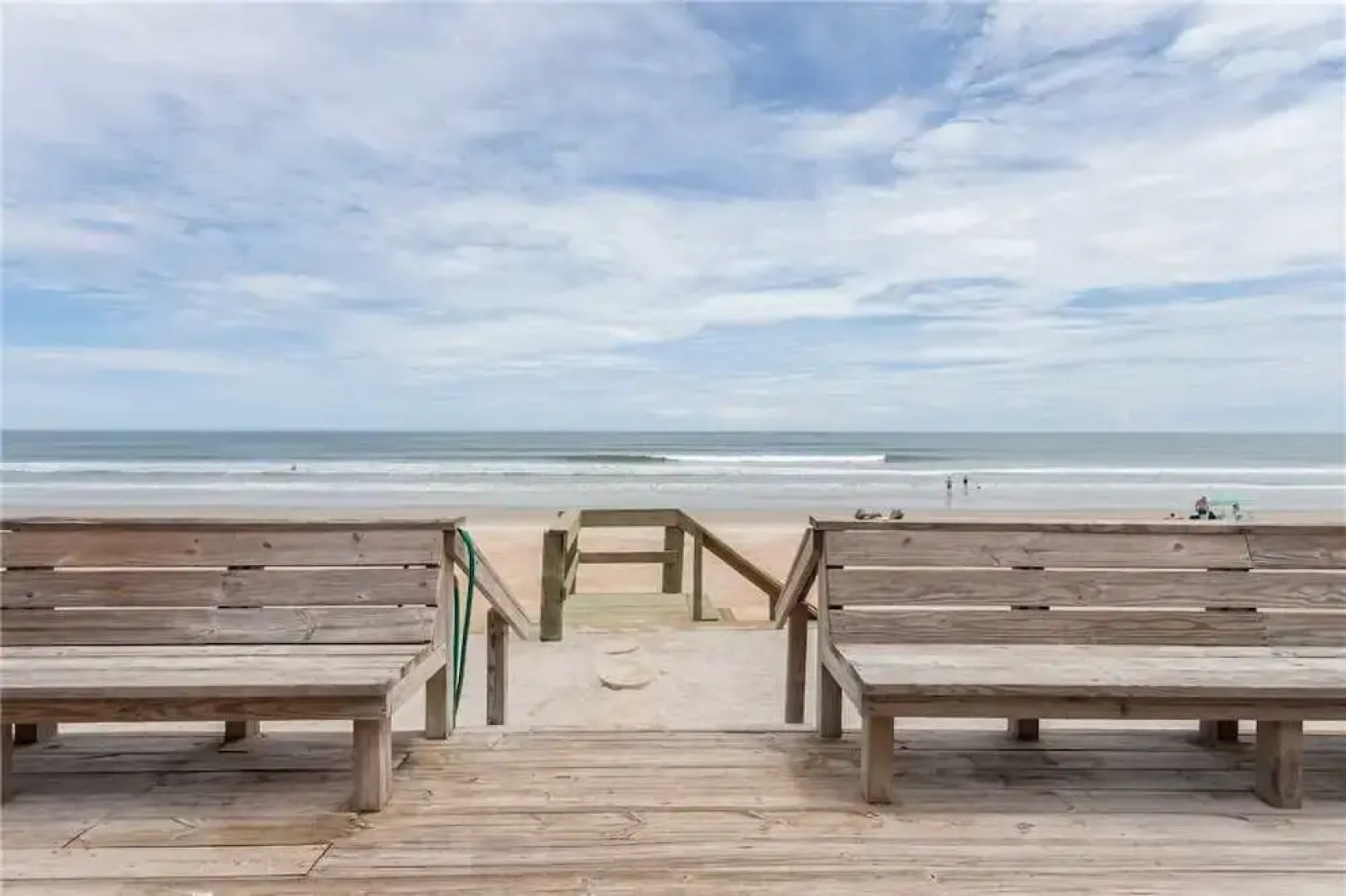 Ocean's Edge 4 Br home by RedAwning