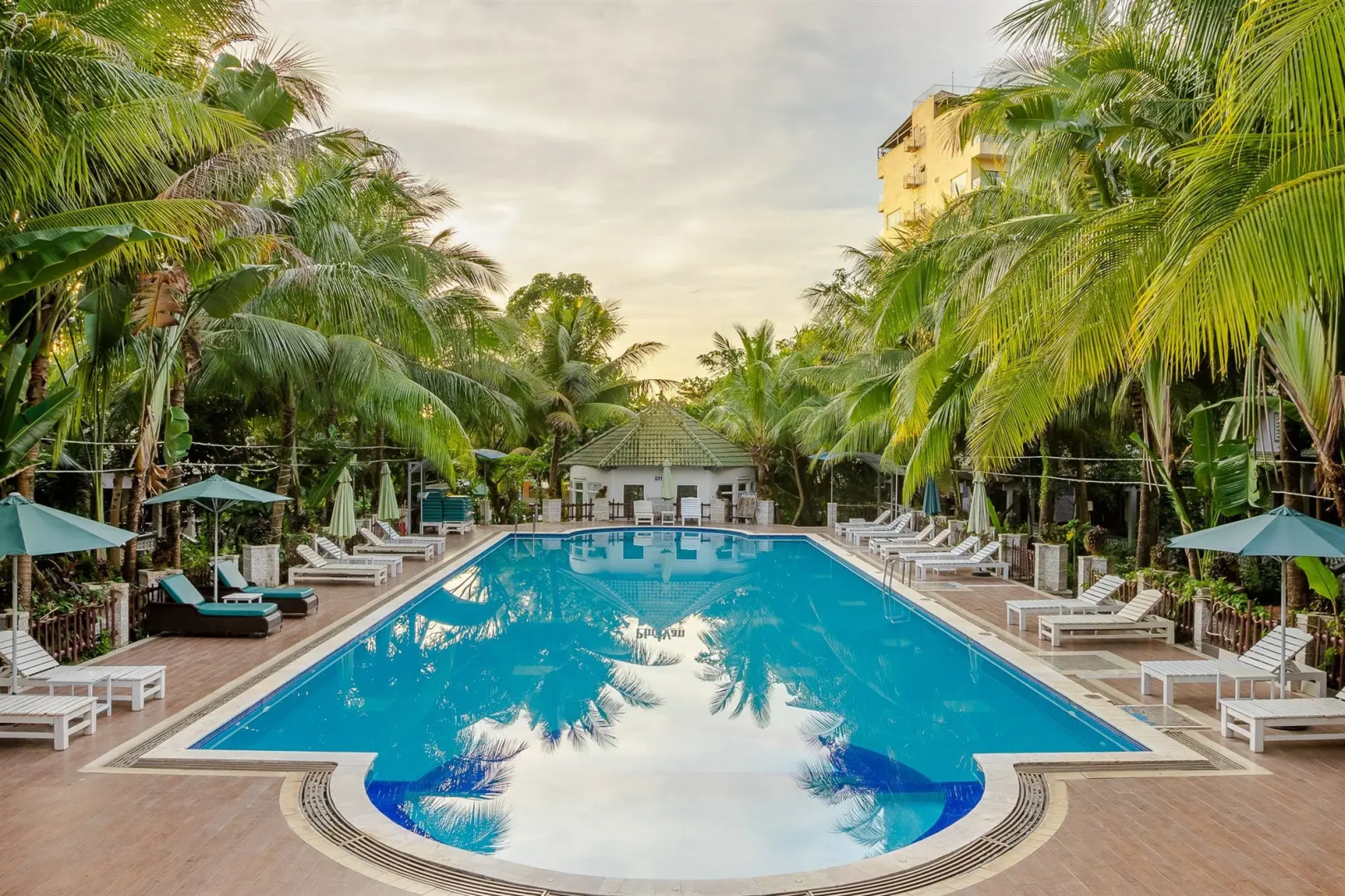 Phu Van Resort & Spa