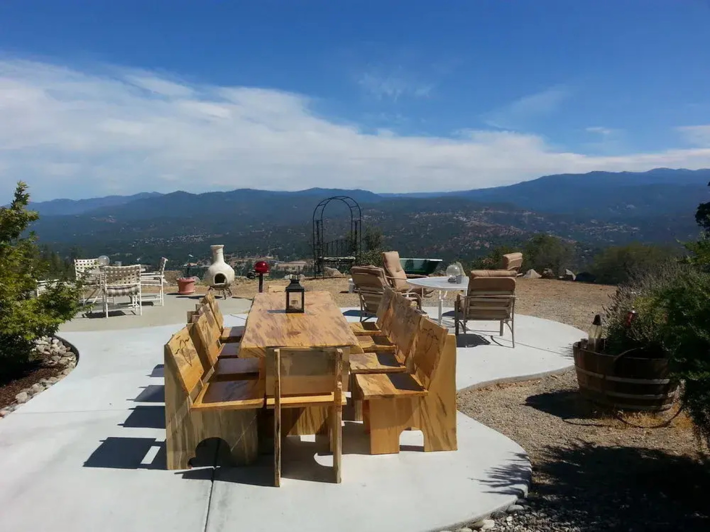 Yosemite Sierra View Bed & Breakfast