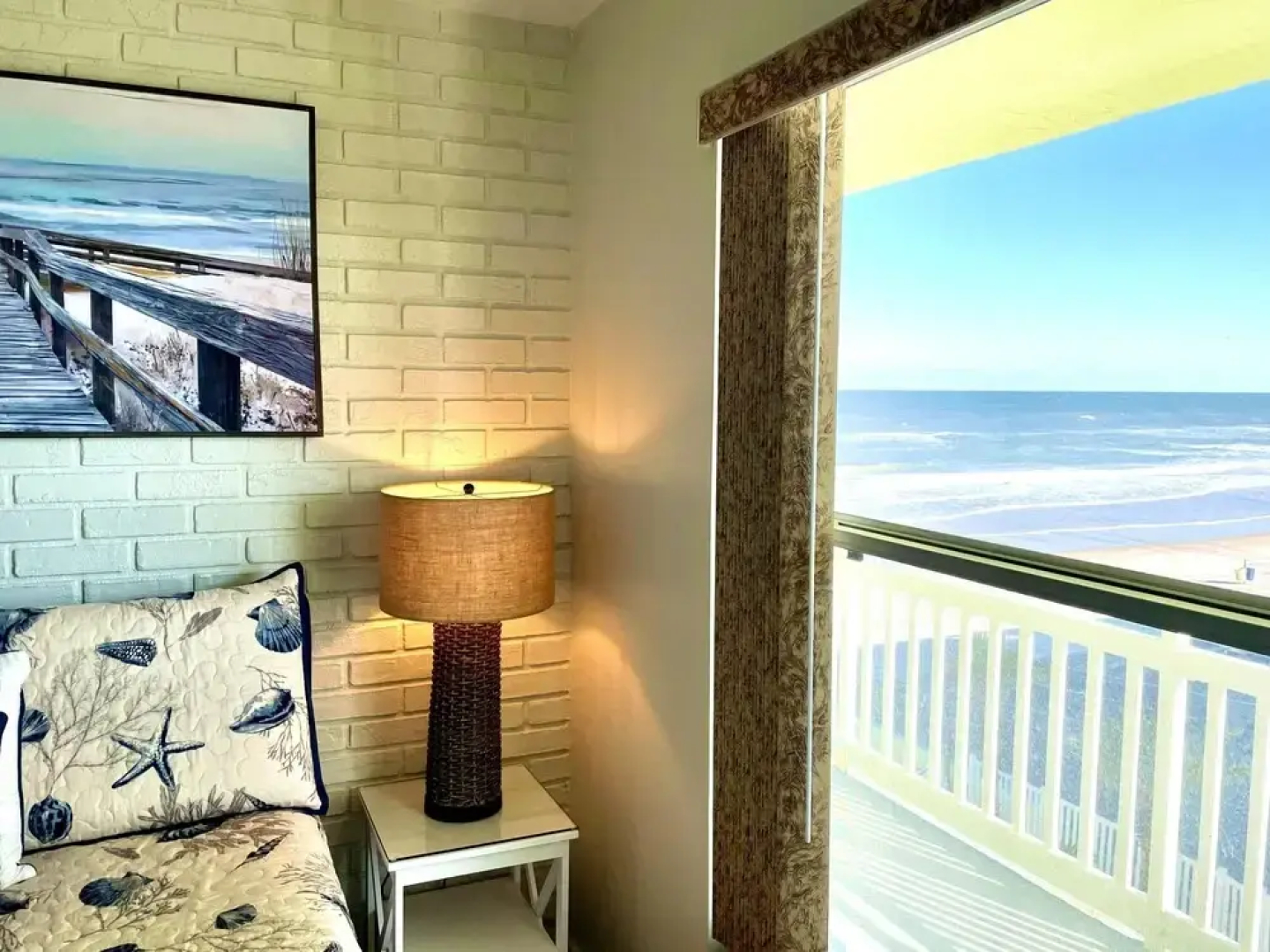 Sea Dreams - Beachside 1 Bedroom at Symphony Beach