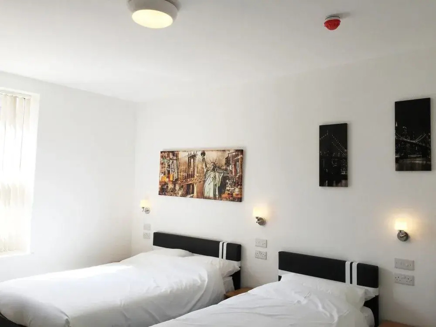 Solar Strand Express Hotel