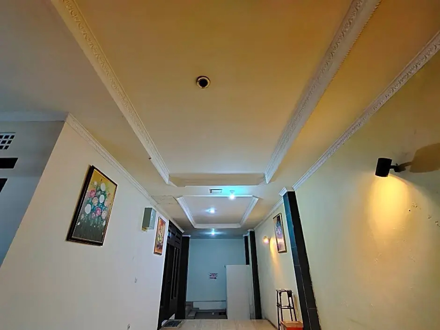 Penginapan Family Raya Lembang by ZUZU