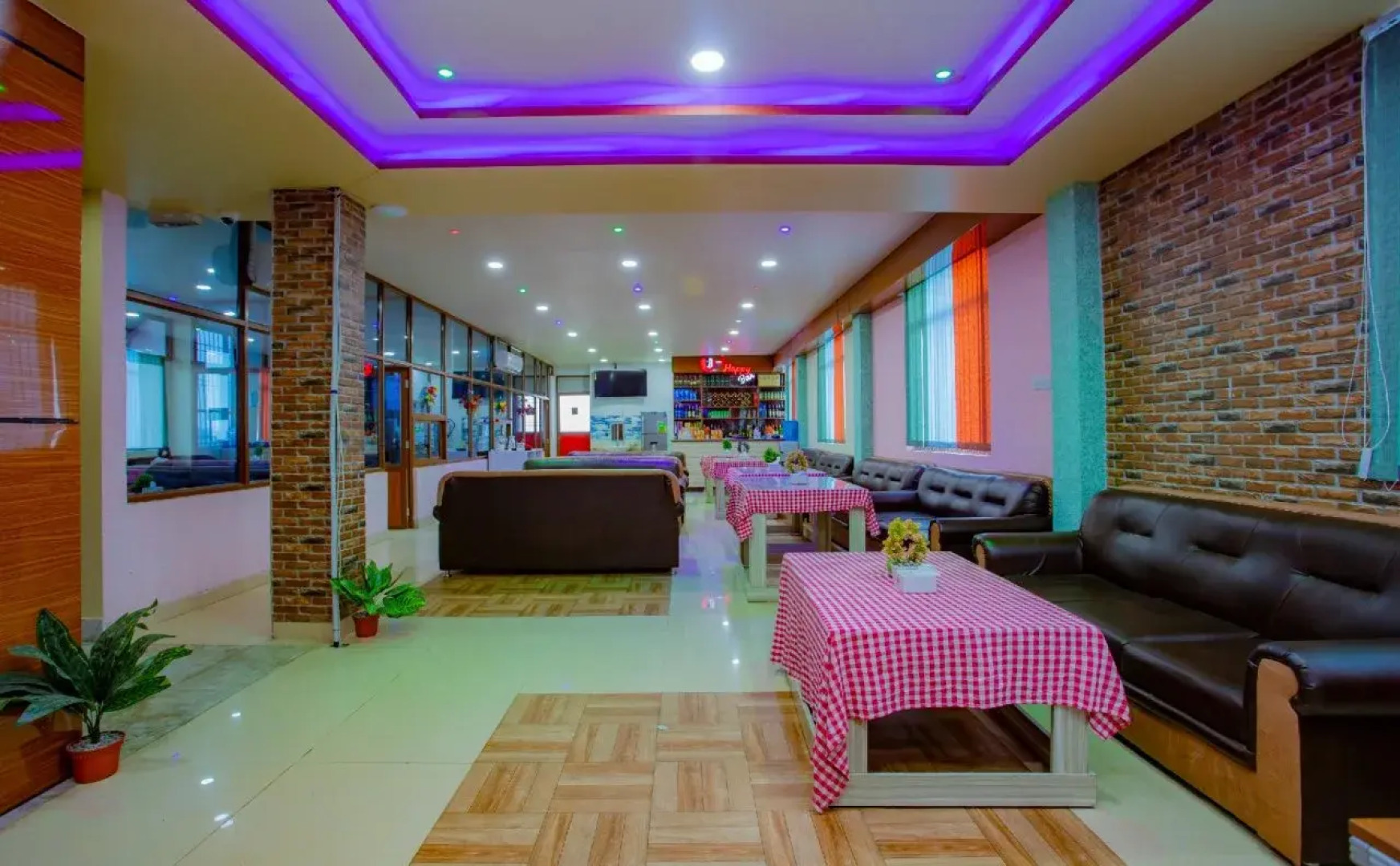 Hotel Utsav By OYO Rooms