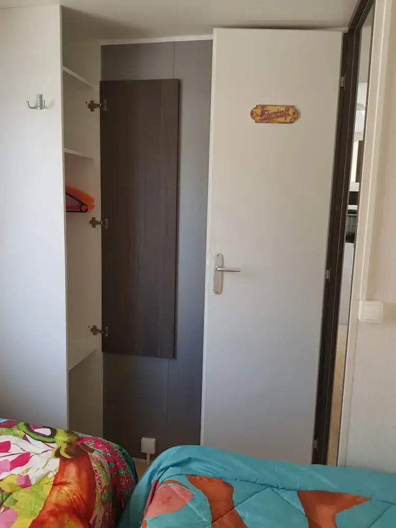 Mobile Home 3 chambre clim TV camping 4