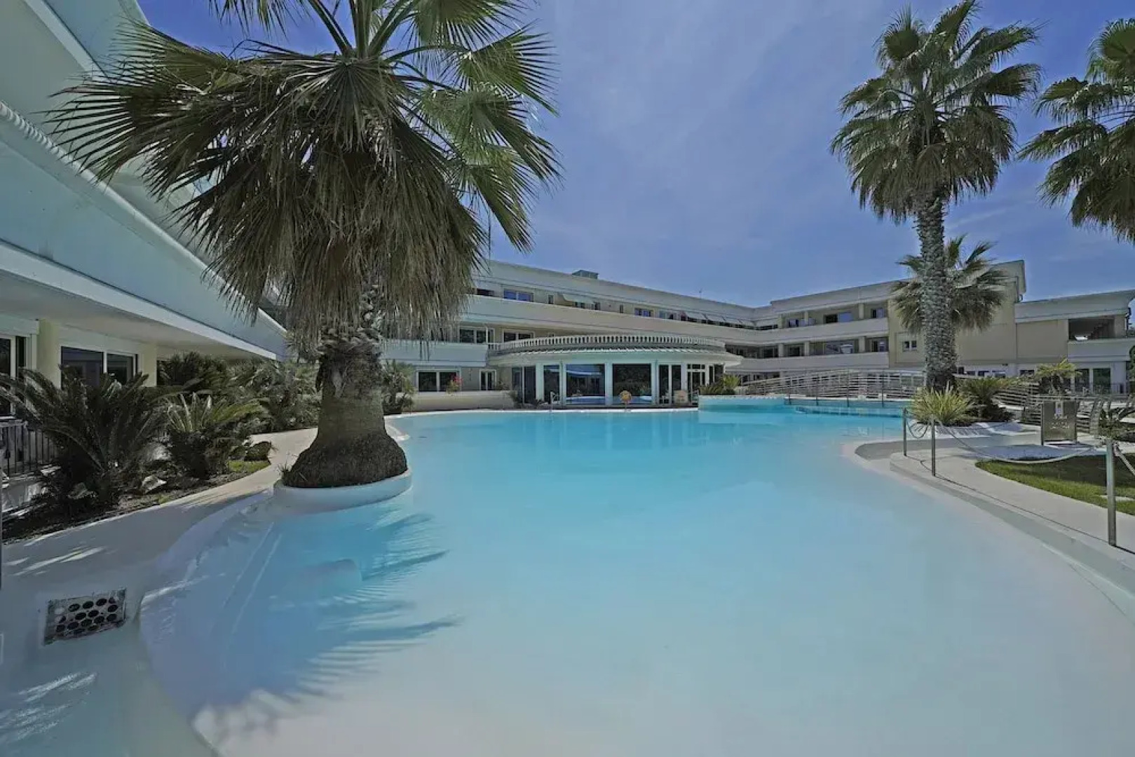 Relais du Lac IV by Wonderful Italy