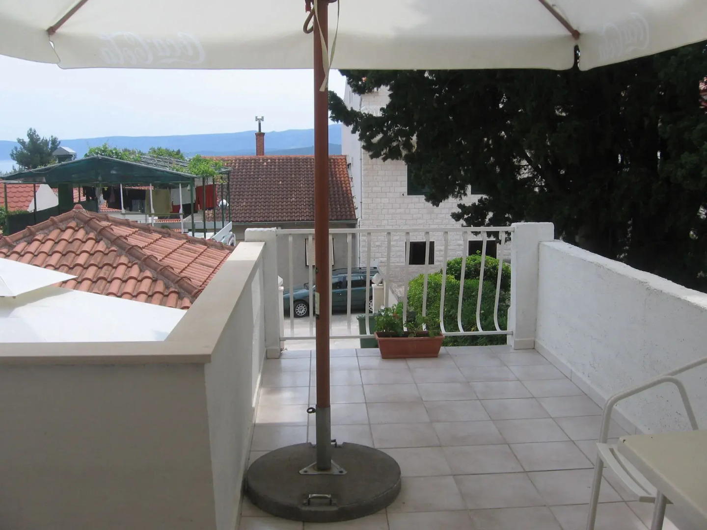 Room Mini - parking: R1 s balkonom Bol, Island Brac