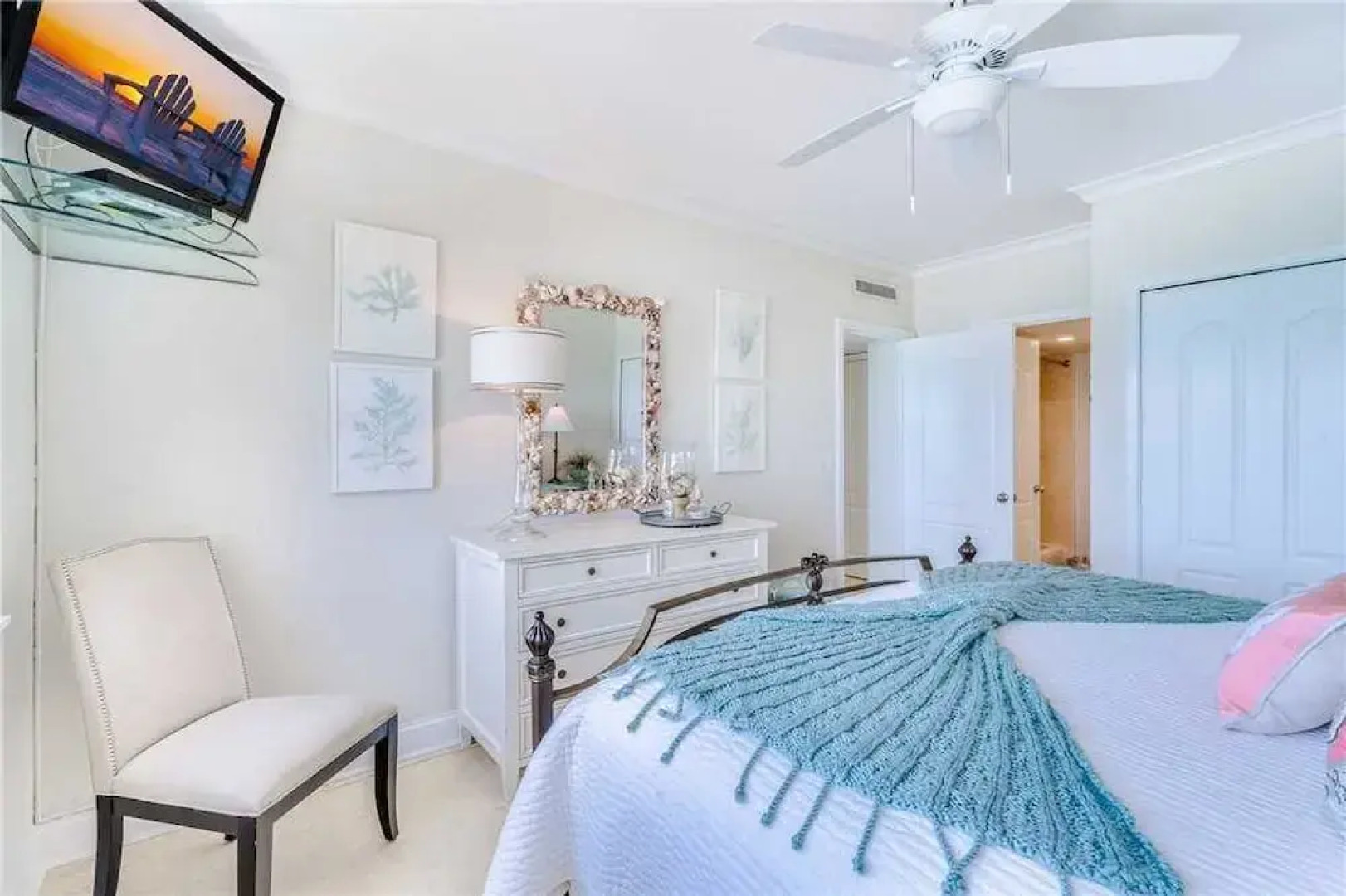 Regatta Beach Club N913 - Two Bedroom Condo