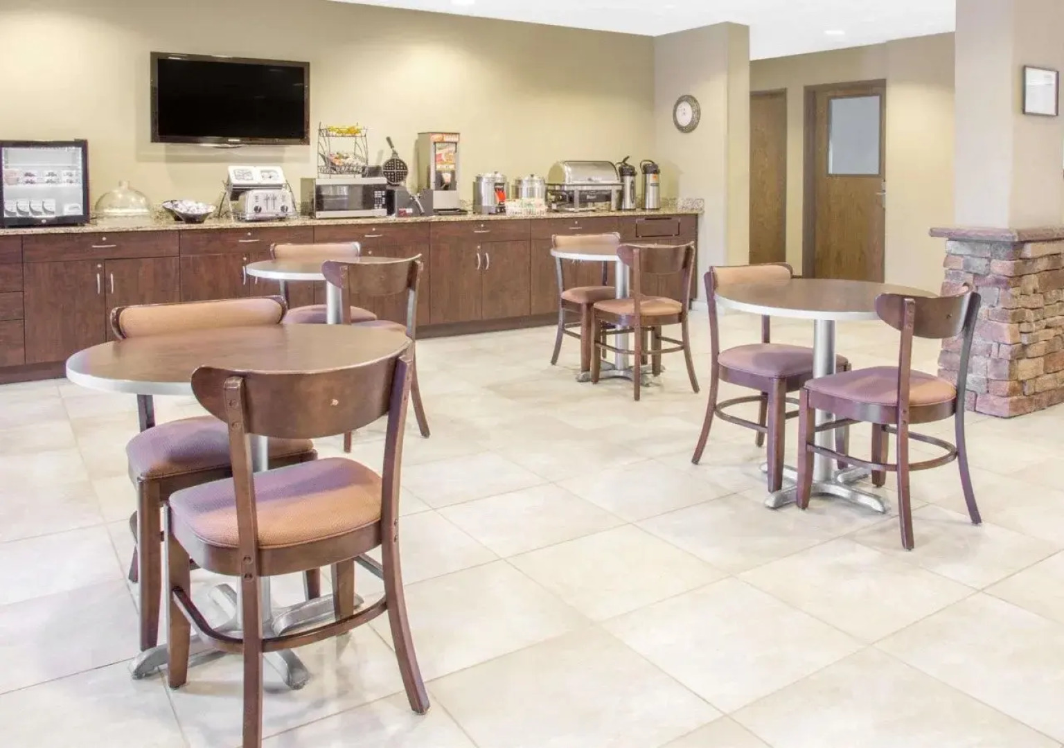 SureStay Plus Hotel by Best Western Buckhannon