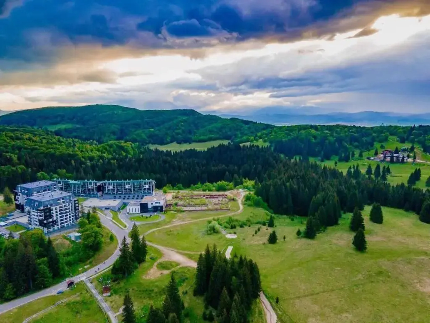 Fabulous Views Silver Mountain 3 Rooms Apartment