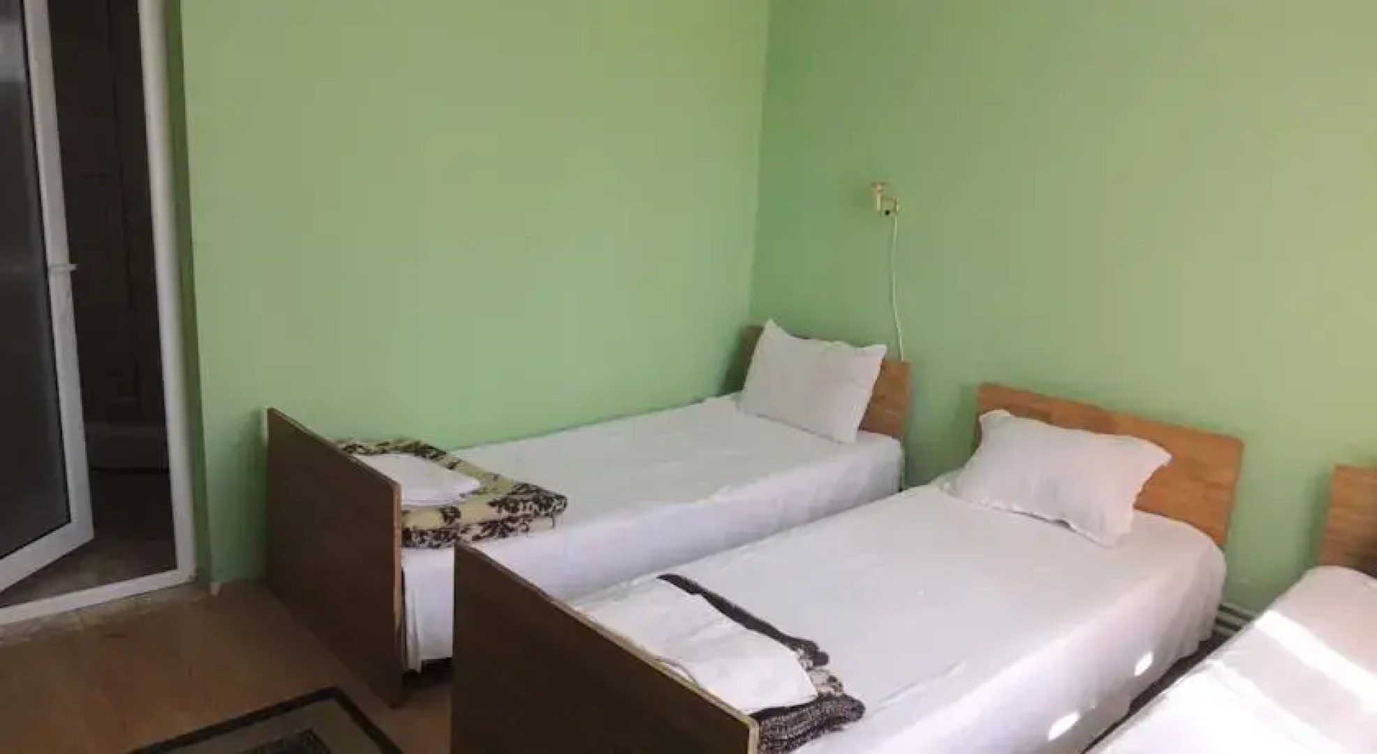 Complex Pibunni Garboavele