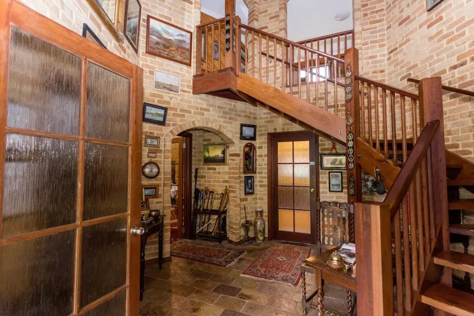 Albany's Big Grove Bed & Breakfast