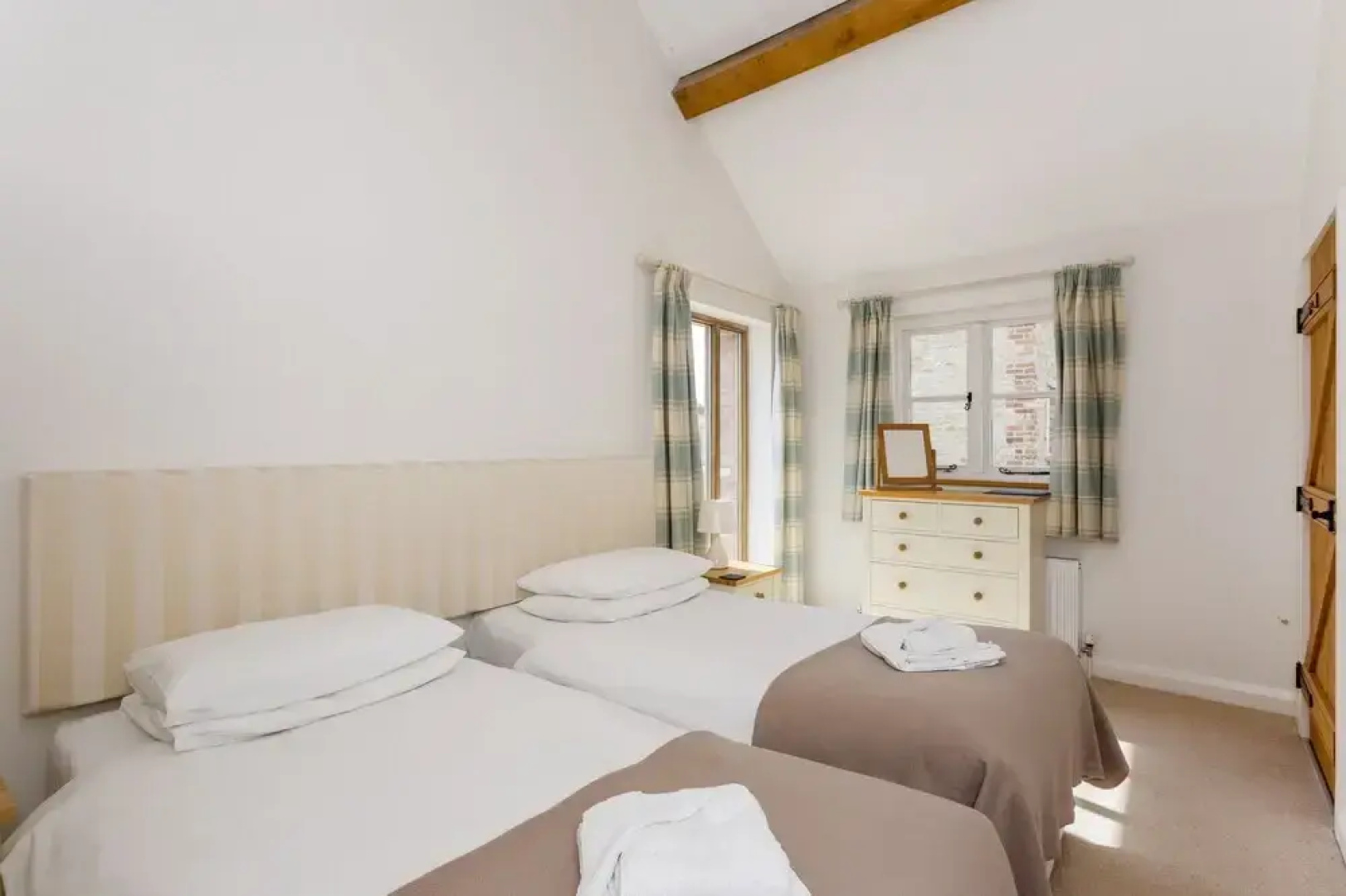 Bright Cotswolds Home near Littleworth