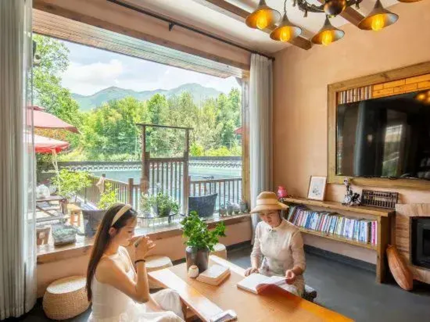 Daling Shanju Hotel