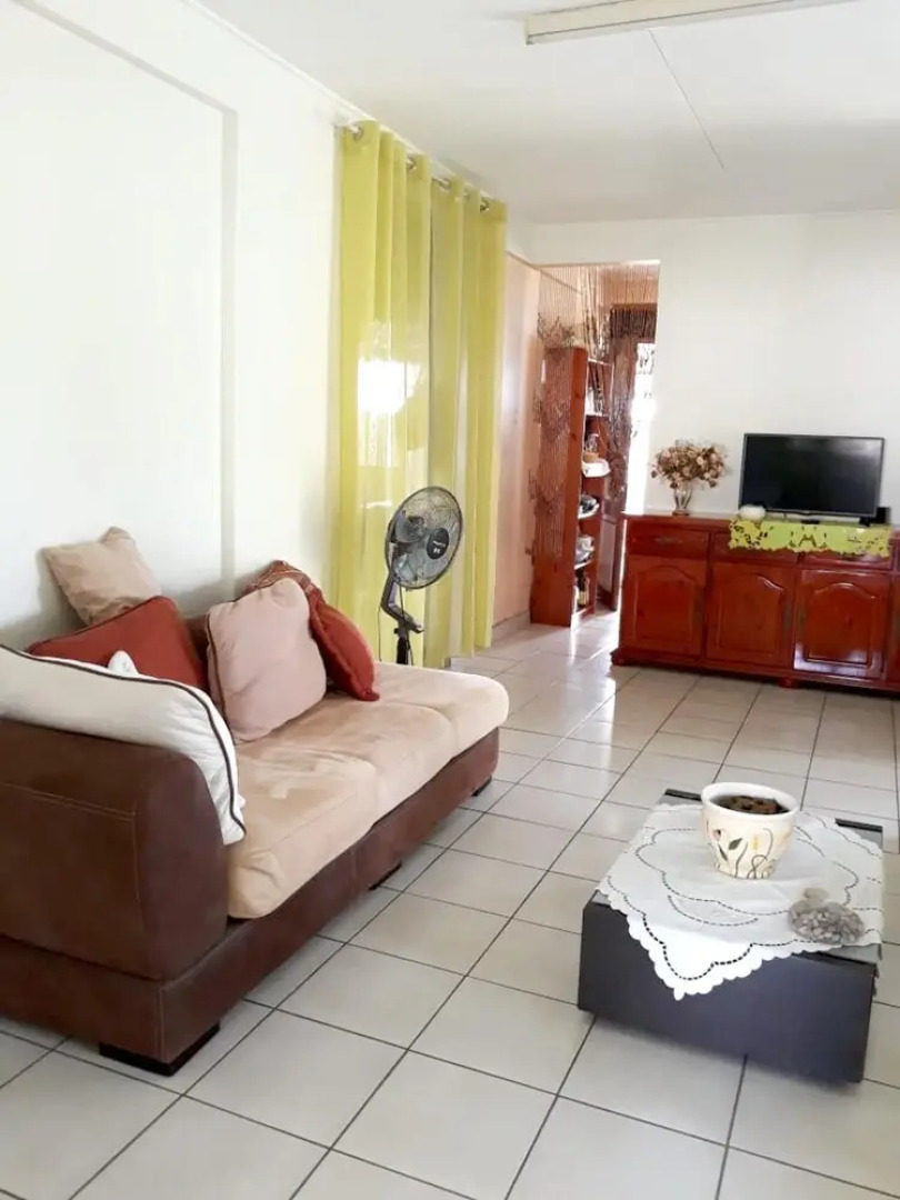 House With 2 Bedrooms in Le François, With Wonderful Mountain View, En