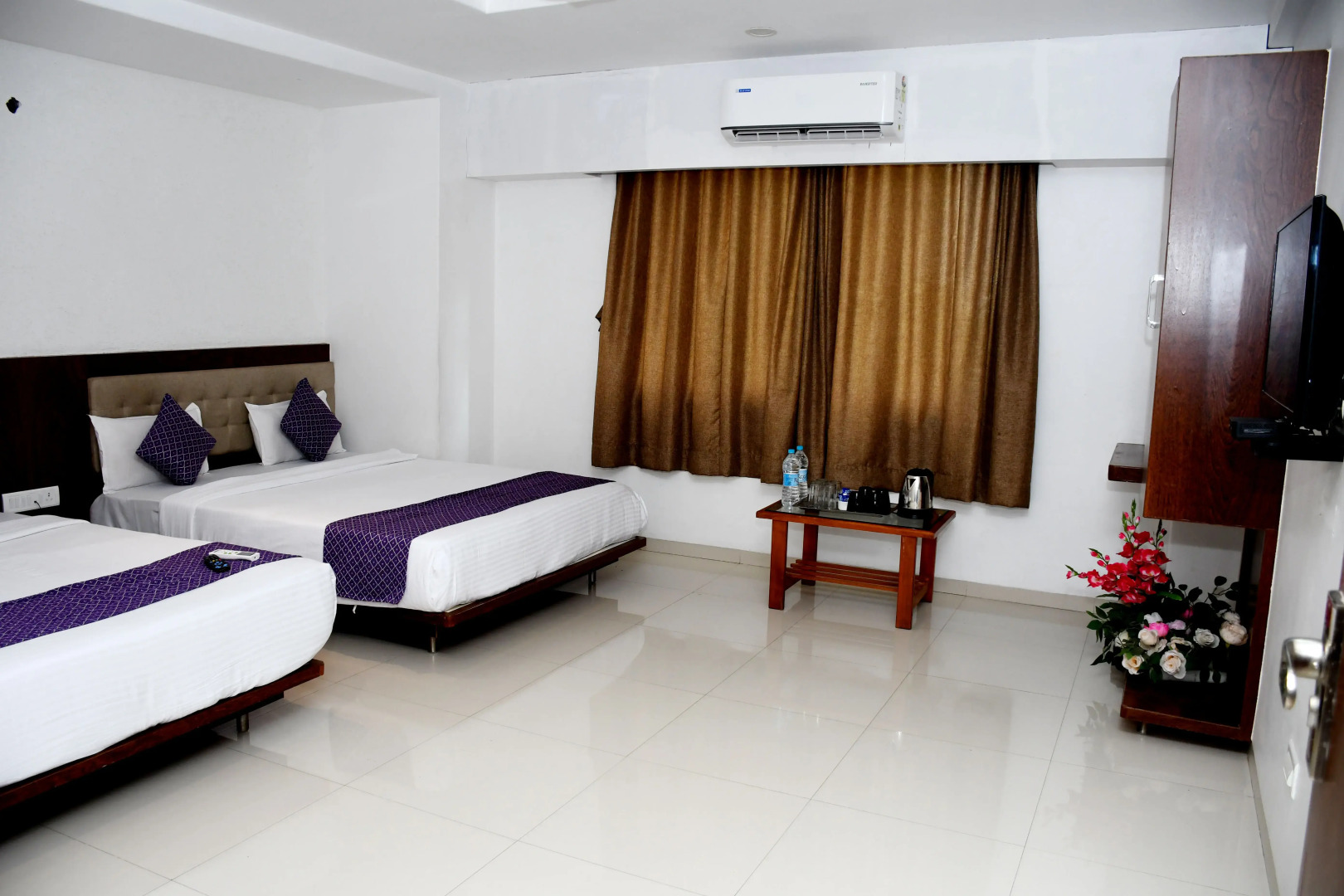 Hotel Pushpak Resort