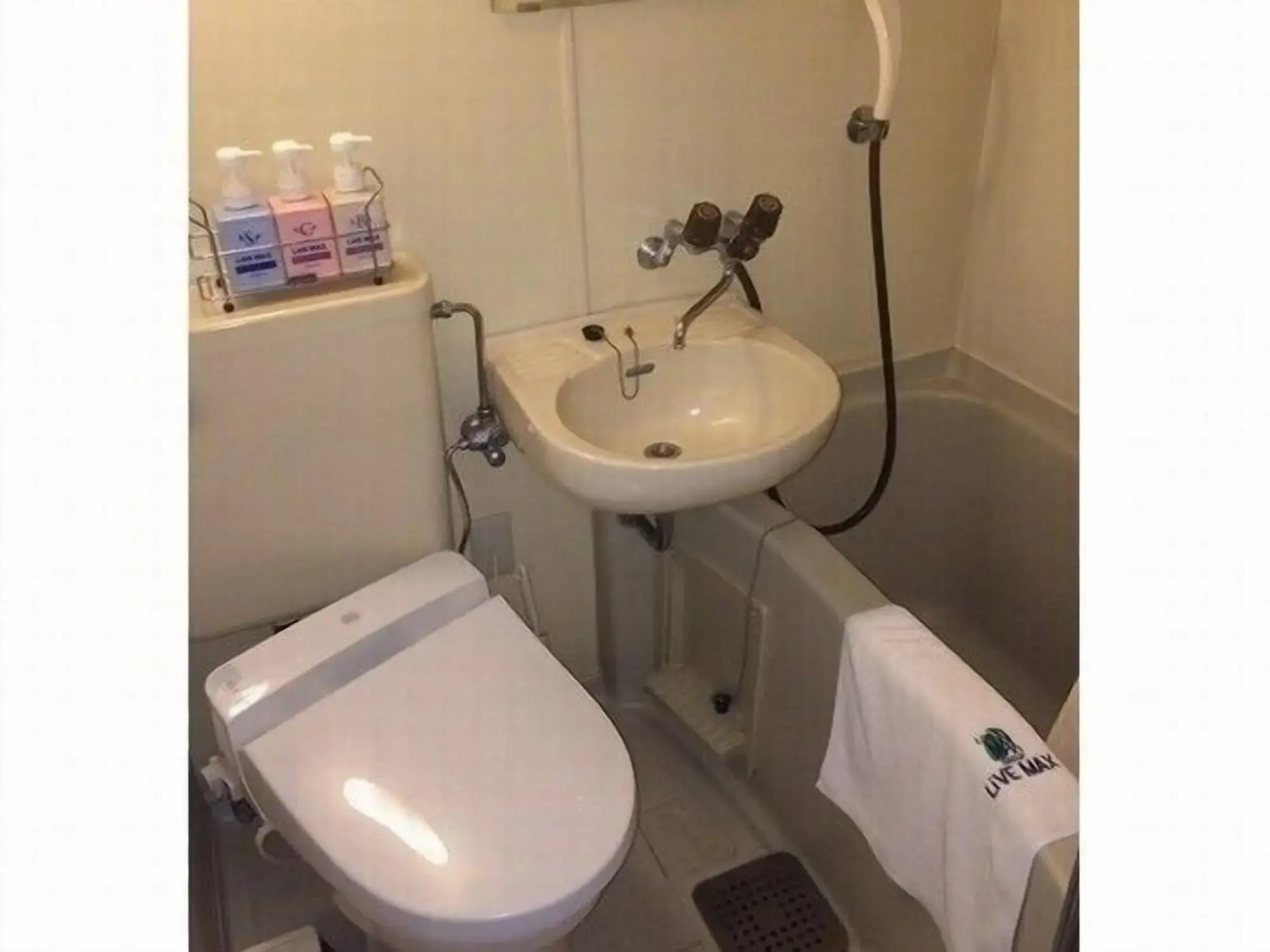 HOTEL LiVEMAX Kawasaki Ekimae