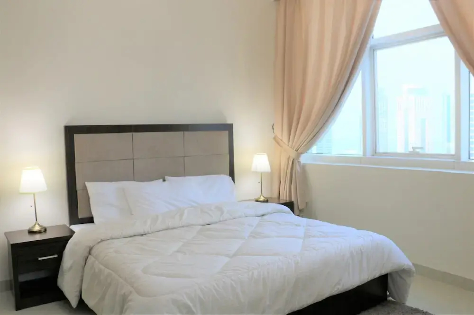Sea View 2BD Apartments - West Bay
