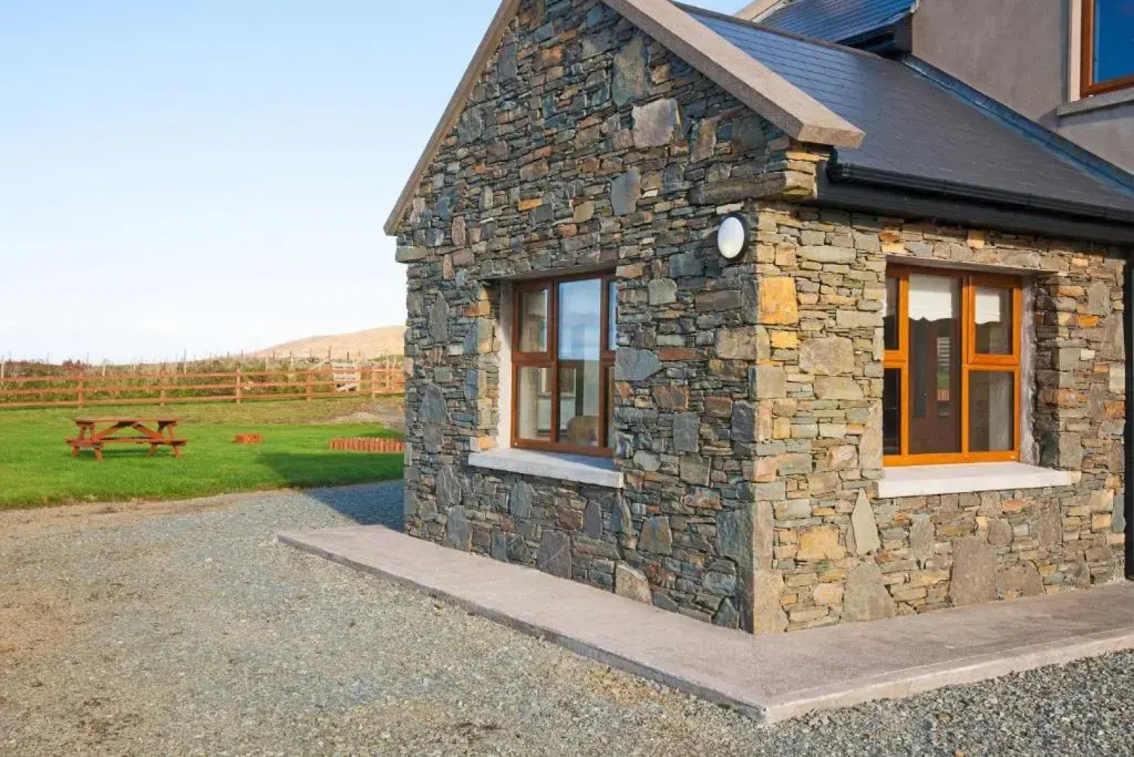 Cottage 238 – Cleggan