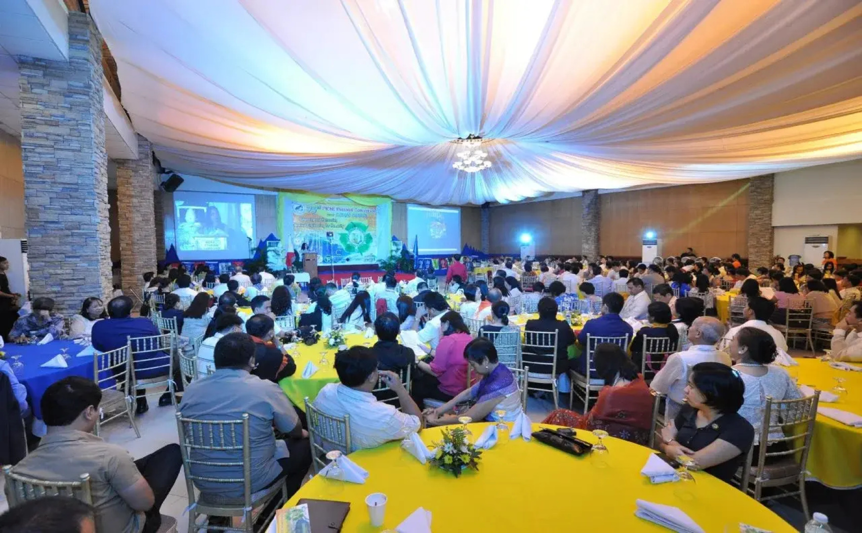 Hotel Tavern Surigao