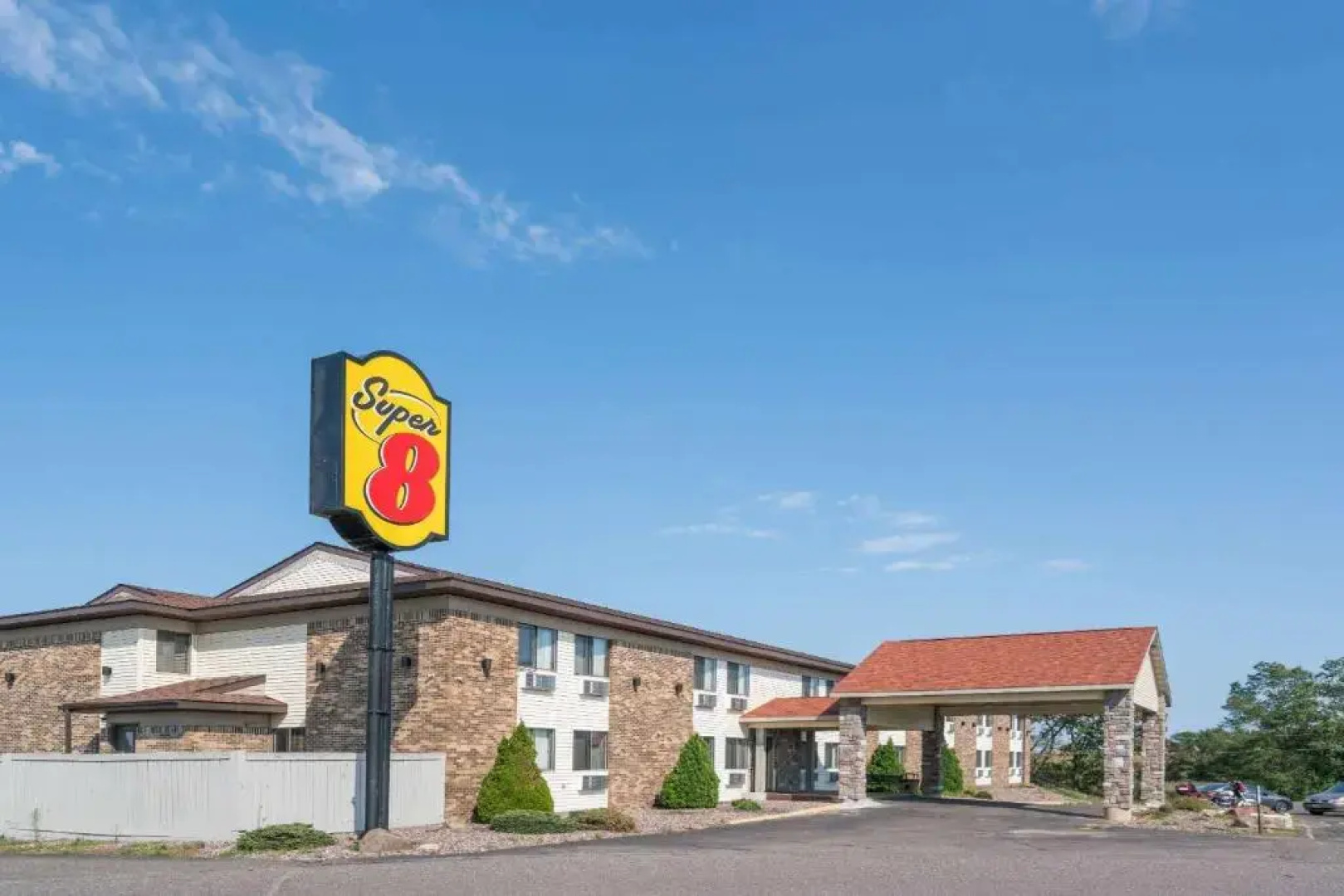 Super 8 Rice Lake