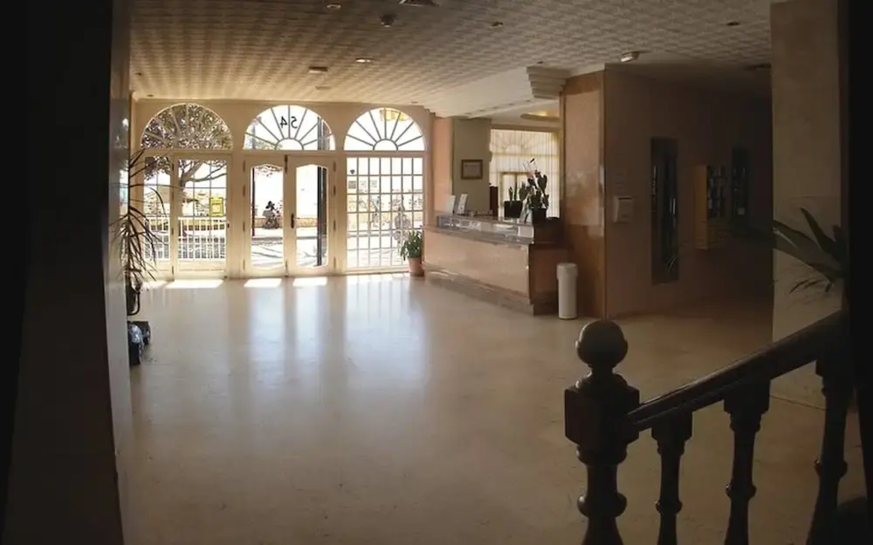 Stella Maris - 4  Pax - First Line - 1410-PAW